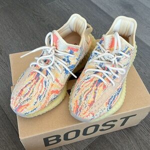 Yeezy Boost 350 V2 - 5.5